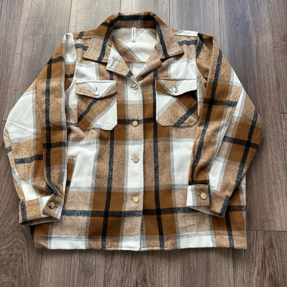 Zenana Outfitters Tan and White Plaid Jacket